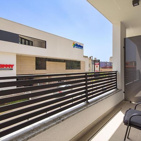 Belinda Apartments With Balcony โอปาติยา ภายนอก รูปภาพ