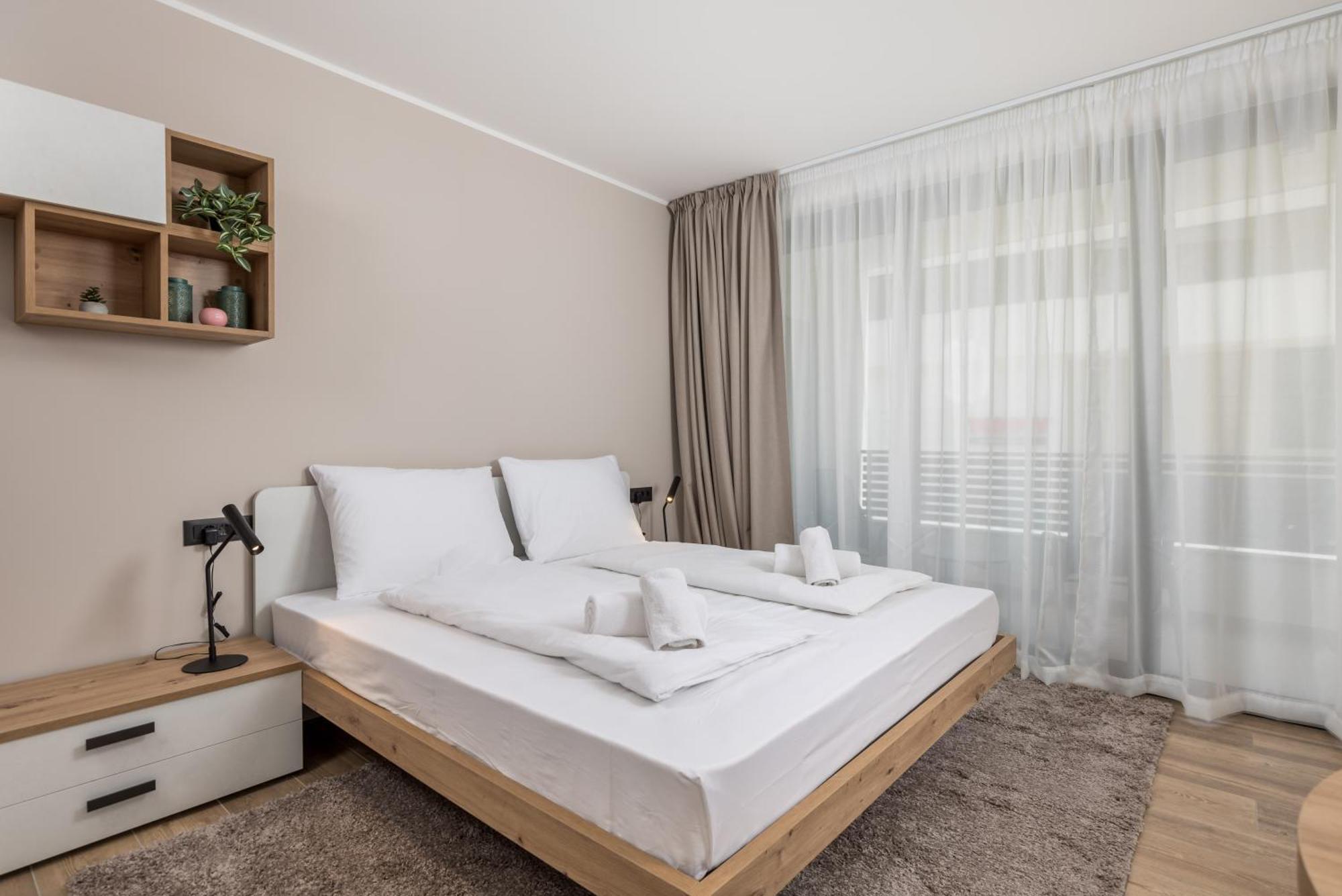 Belinda Apartments With Balcony โอปาติยา ภายนอก รูปภาพ